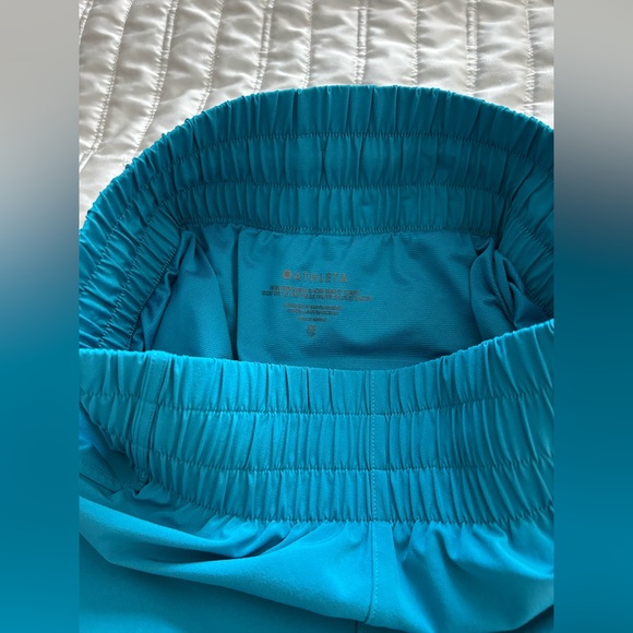 Athleta Mesh Racer Run High Rise 3 Short - XS Pacific - Picture 4 of 7